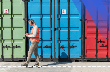 Containershipping-Systeme und -Betrieb
